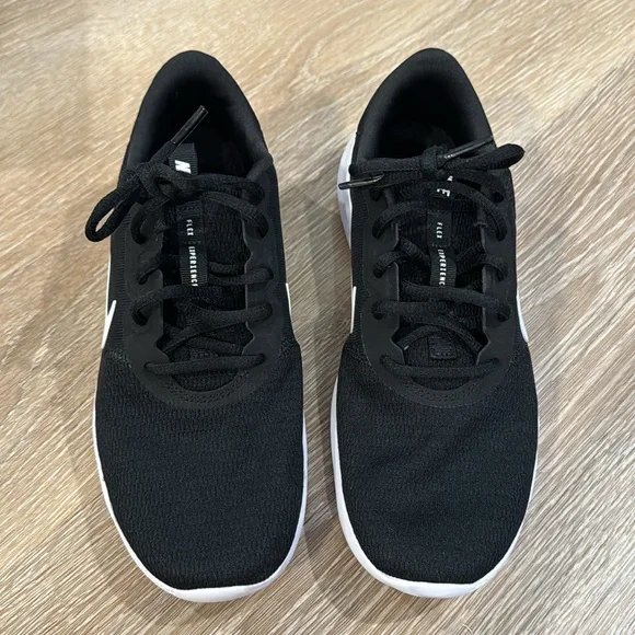 Nike Flex athletic shoes - Picture 3 of 11